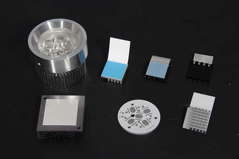 Thermal tape for LED lighting